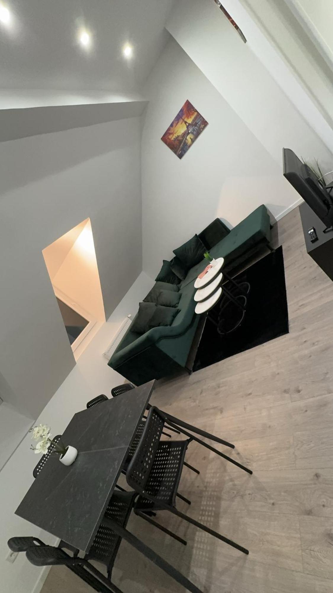 Paris By D&J Apartment'S Altenessen Nord Exterior foto